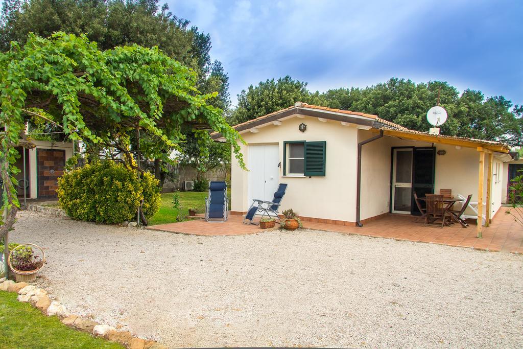 La Cesa Holiday House サン・フェリーチェ・チルチェーオ エクステリア 写真